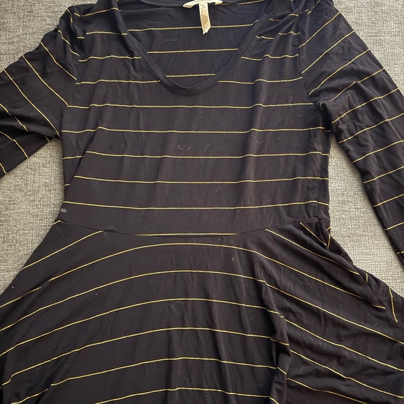 Lot of 11 Matilda Jane size medium shirts.  GUC no stains or tears - Picture 11 of 15